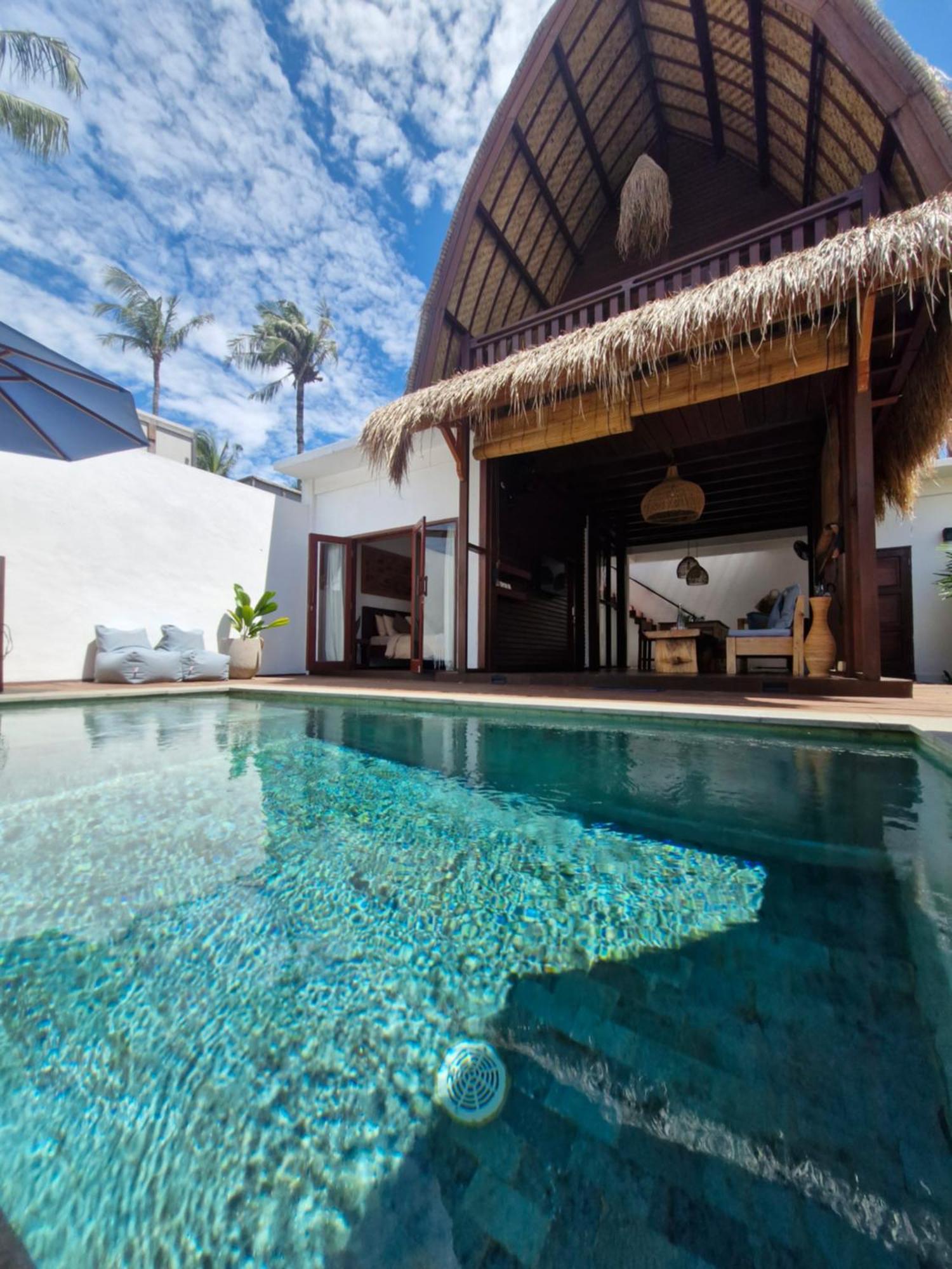 The Sanctuary -Private Pool Villas ギリ・アイル エクステリア 写真
